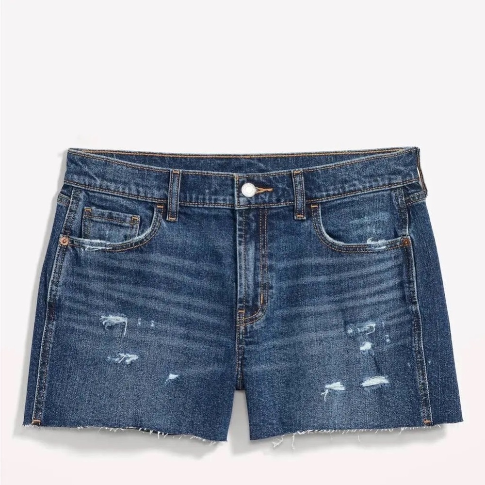 OLD NAVY•mid rise boyfriend 3” ripped denim shorts 8 NWT